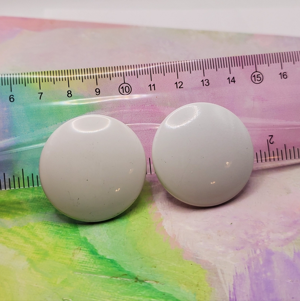 Vintage Napier Earrings Large White Enamel Discs Screwback Clip On